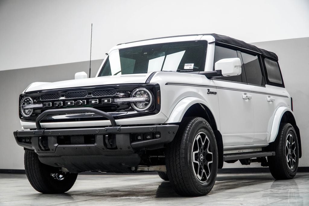 2023 Ford Bronco Outer Banks