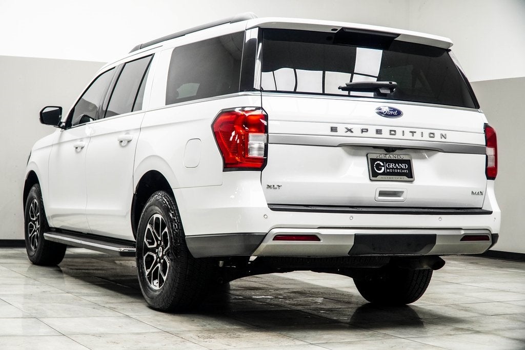 2022 Ford Expedition Max XLT