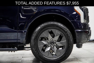 2023 Ford F-150 Lightning Lariat