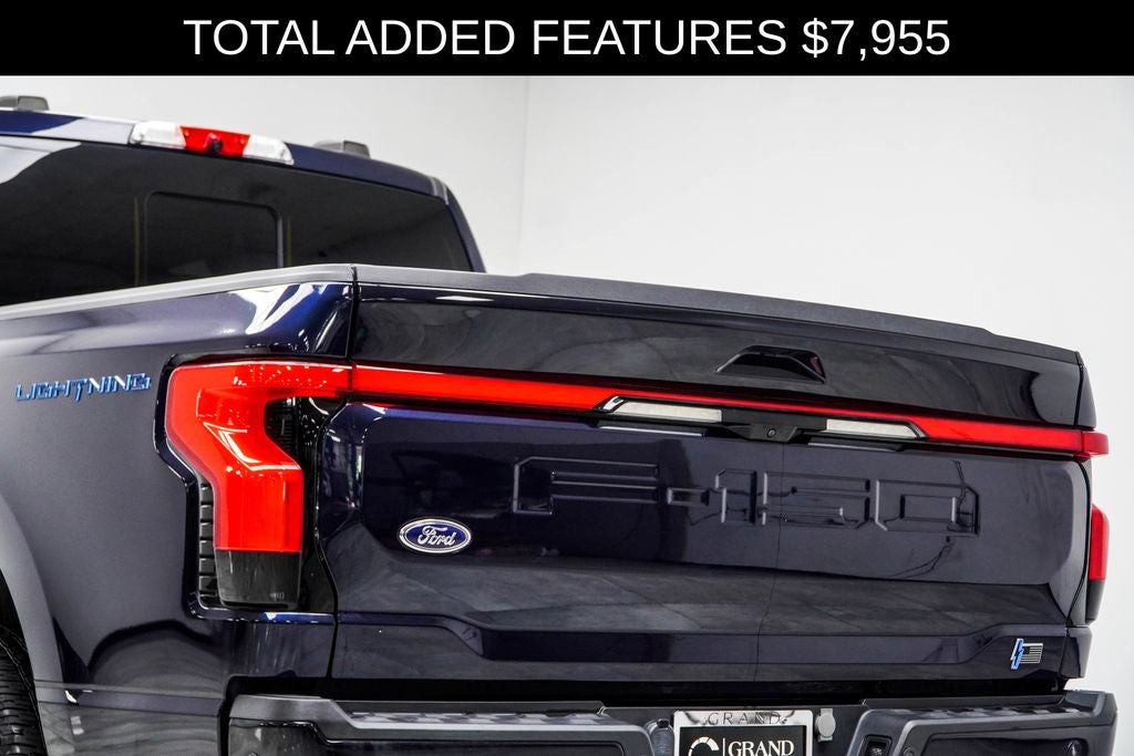 2023 Ford F-150 Lightning Lariat