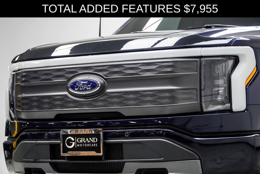 2023 Ford F-150 Lightning Lariat