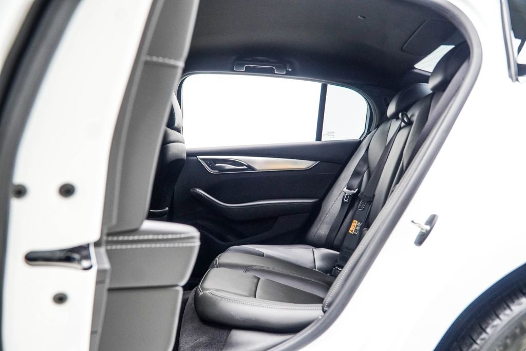 2023 Cadillac CT5 Luxury