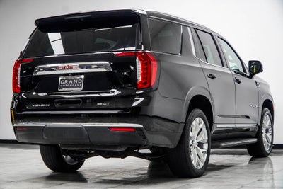 2023 GMC Yukon SLT