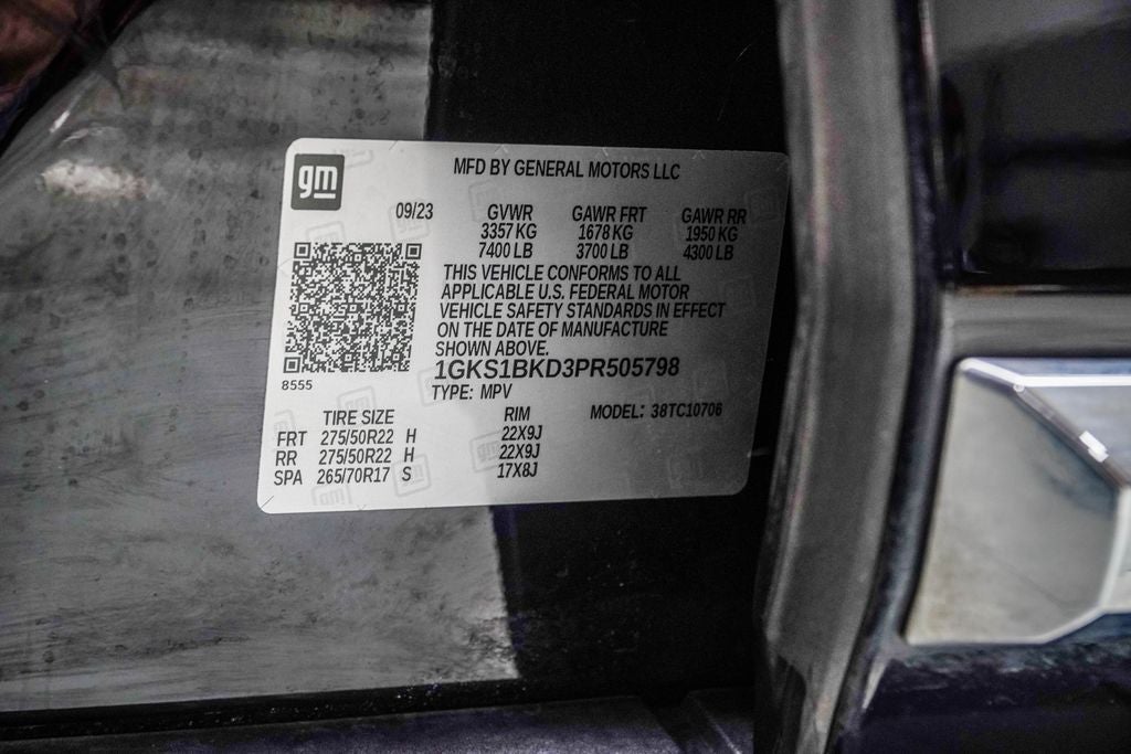 2023 GMC Yukon SLT