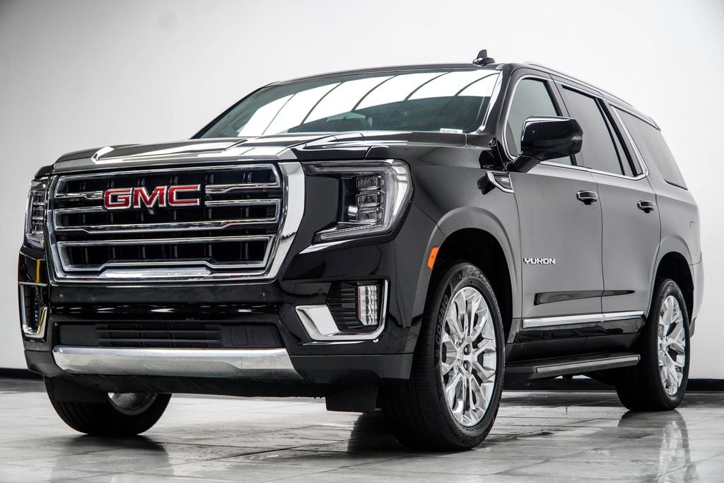 2023 GMC Yukon SLT