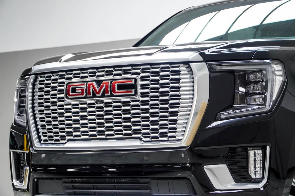 2021 GMC Yukon Denali Premium Package