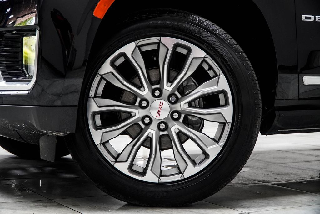 2021 GMC Yukon Denali Premium Package