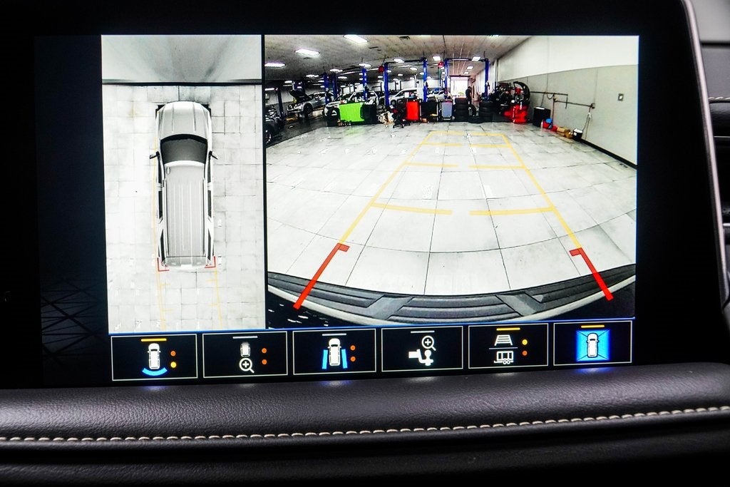 2024 GMC Yukon XL SLT