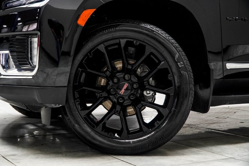 2024 GMC Yukon XL SLT