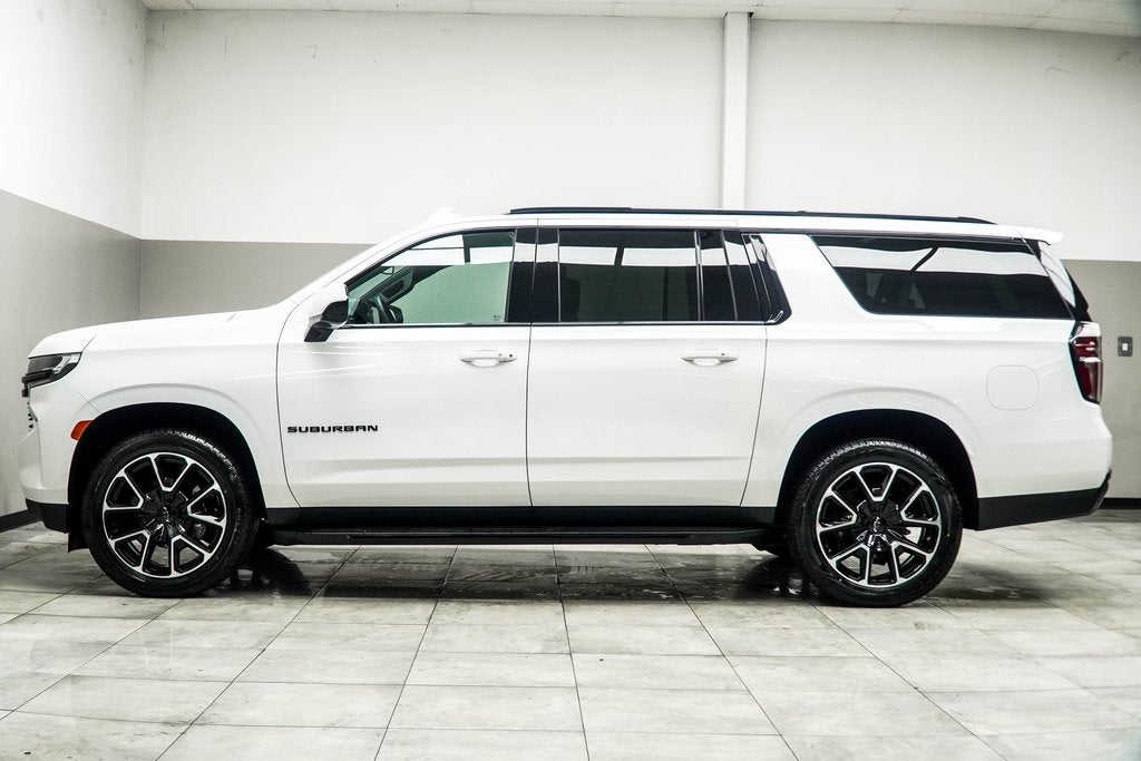 2024 Chevrolet Suburban RST