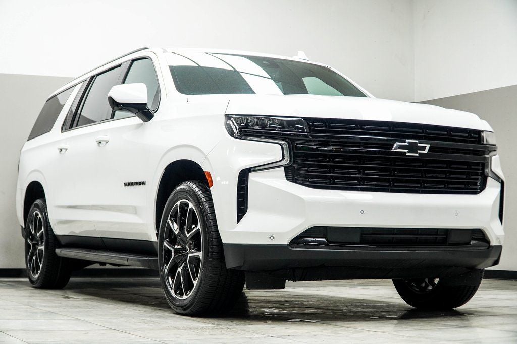 2024 Chevrolet Suburban RST