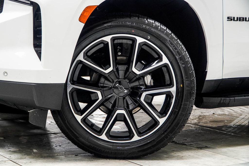 2024 Chevrolet Suburban RST