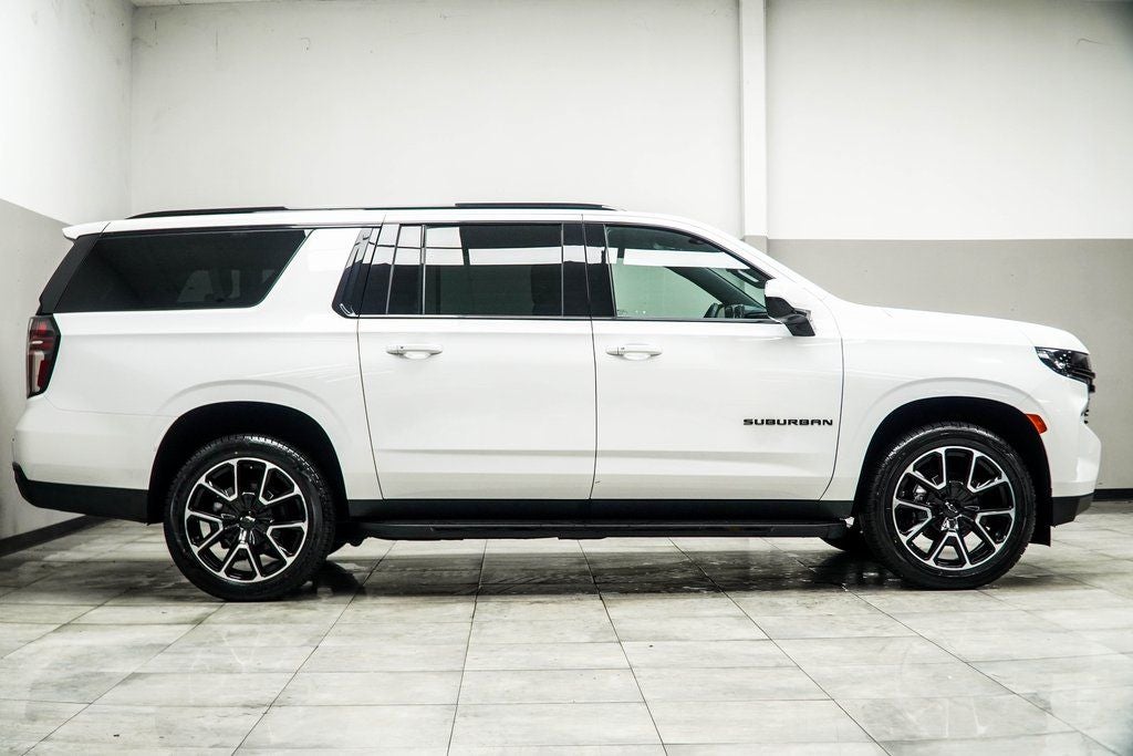 2024 Chevrolet Suburban RST