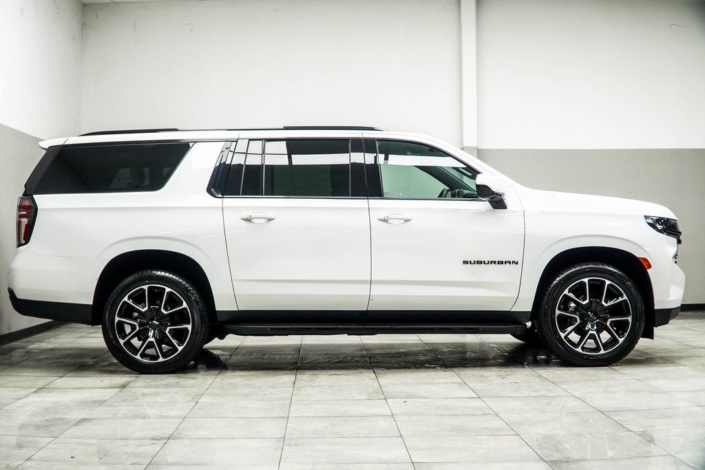 2024 Chevrolet Suburban RST