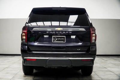 2024 Chevrolet Suburban LT