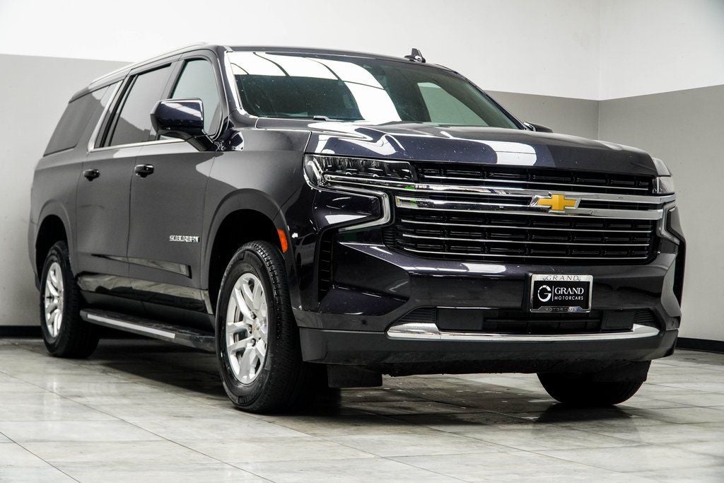 2024 Chevrolet Suburban LT