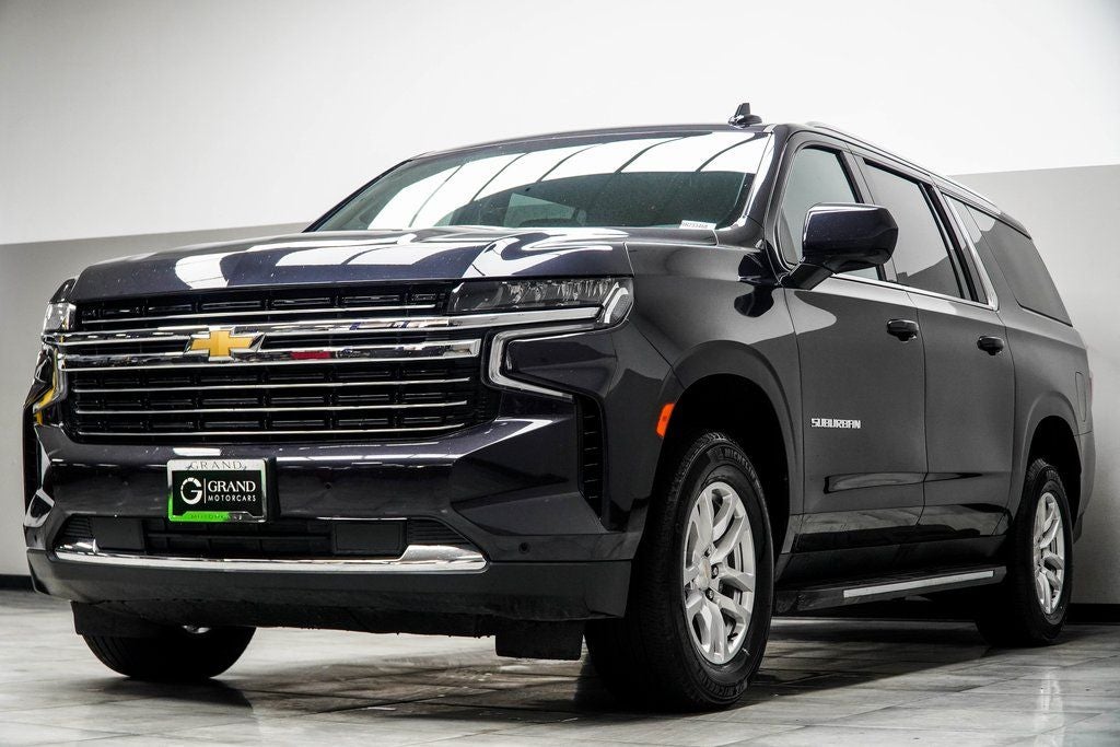 2024 Chevrolet Suburban LT