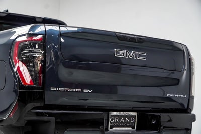 2025 GMC Sierra EV Denali