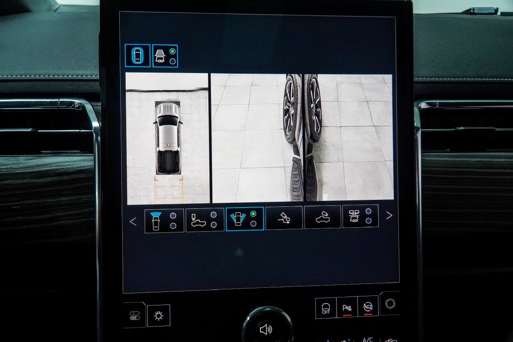 2025 GMC Sierra EV Denali