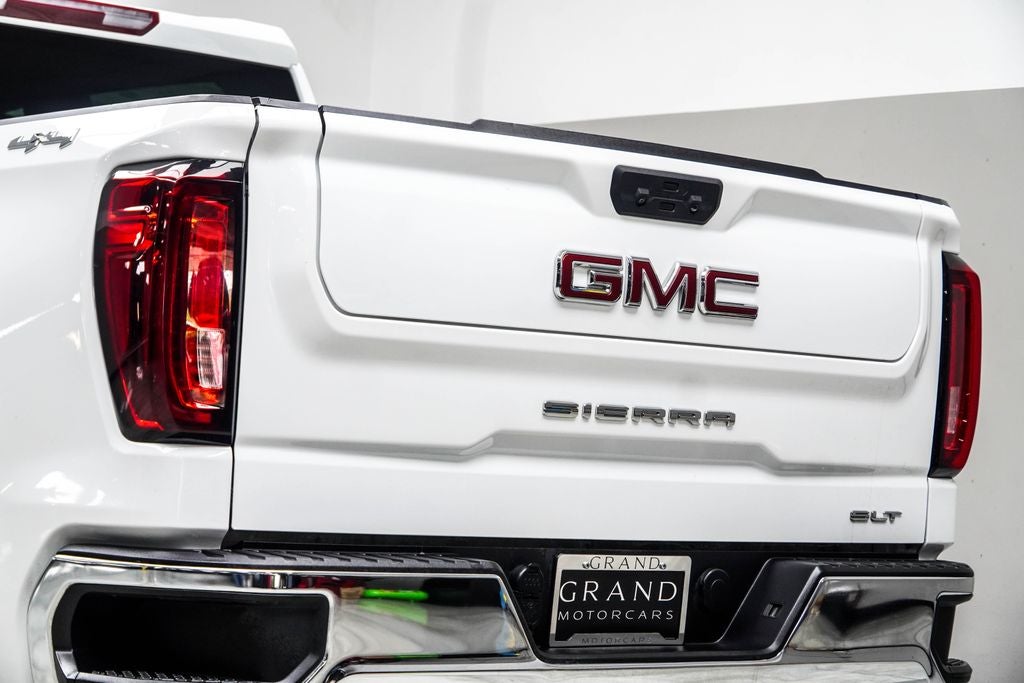 2025 GMC Sierra 1500 SLT
