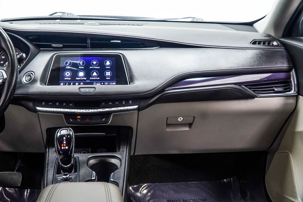 2023 Cadillac XT4 Luxury