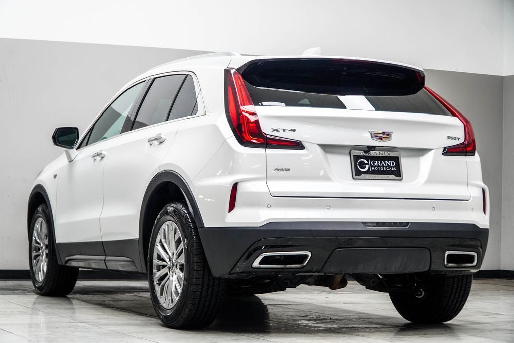 2024 Cadillac XT4 Premium Luxury