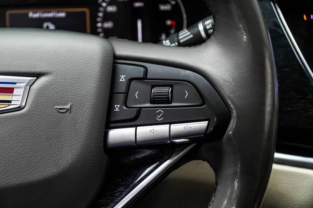 2022 Cadillac XT6 Premium Luxury