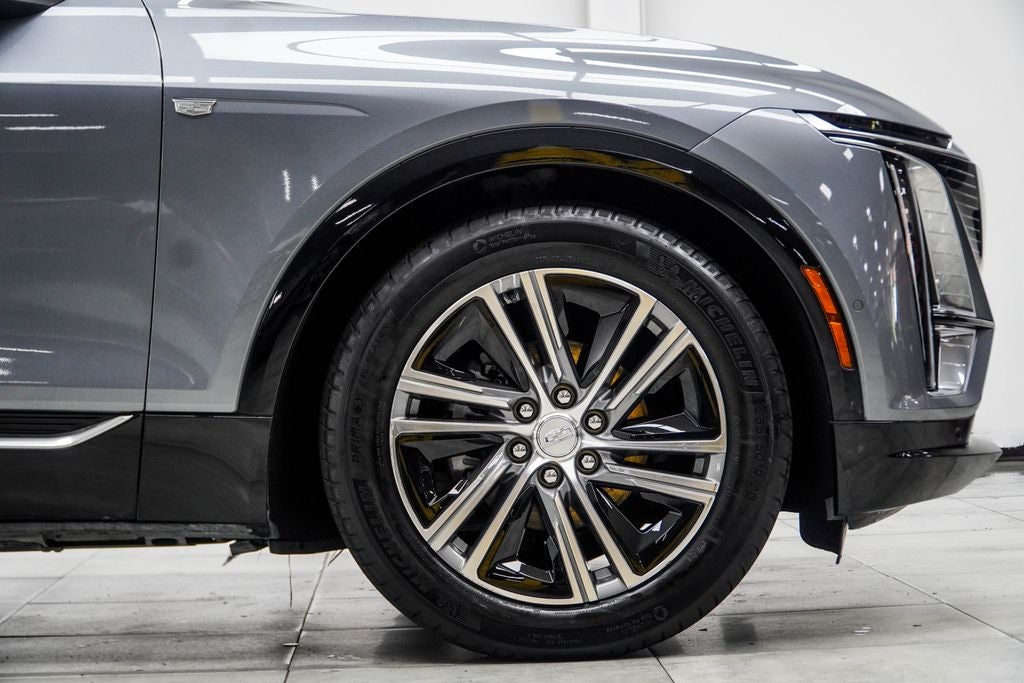 2023 Cadillac LYRIQ Luxury