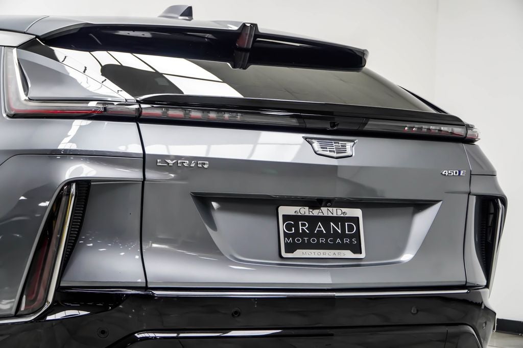 2023 Cadillac LYRIQ Luxury
