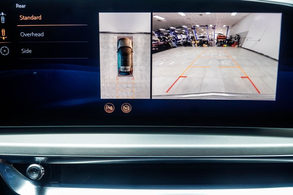 2023 Cadillac LYRIQ Luxury