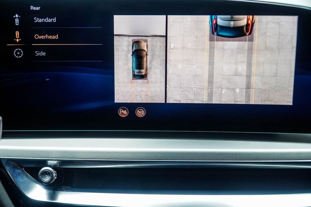 2023 Cadillac LYRIQ Luxury