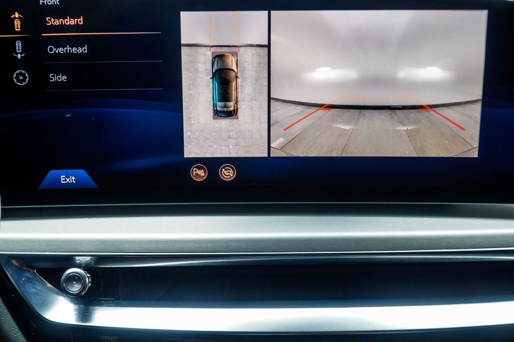 2023 Cadillac LYRIQ Luxury