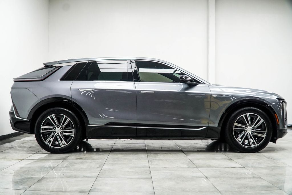 2023 Cadillac LYRIQ Luxury