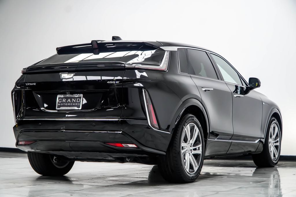 2024 Cadillac LYRIQ Tech
