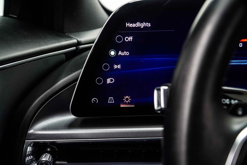 2024 Cadillac LYRIQ Tech