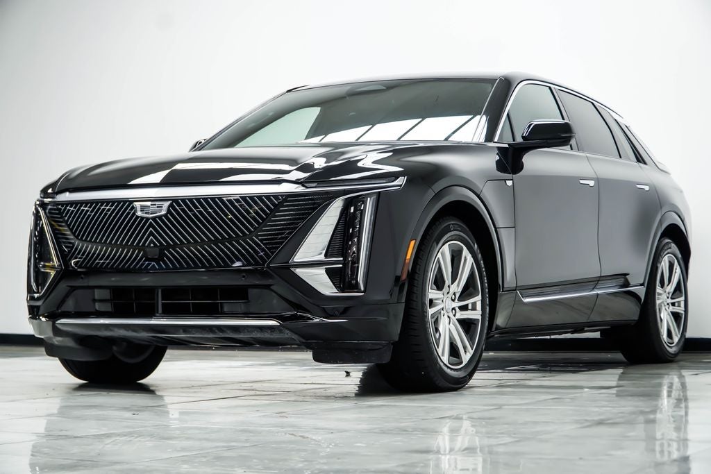 2024 Cadillac LYRIQ Tech