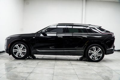 2024 Cadillac LYRIQ Tech