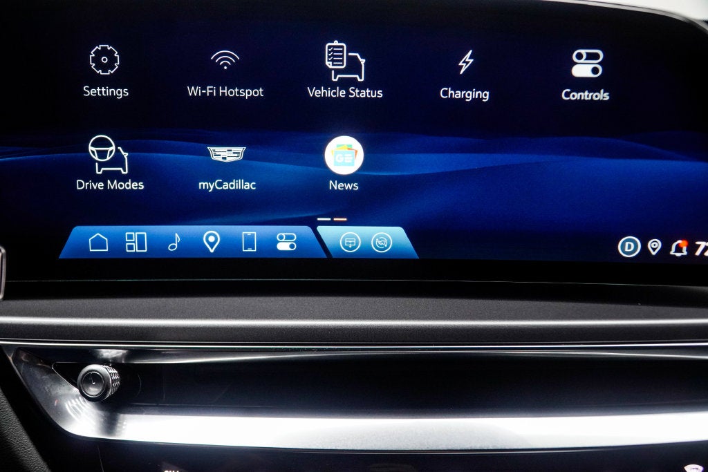 2024 Cadillac LYRIQ Tech