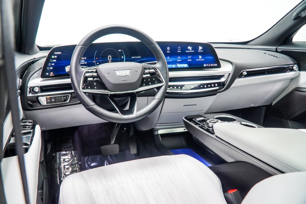 2024 Cadillac LYRIQ Sport