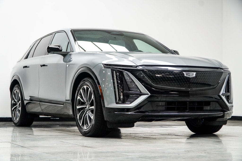 2024 Cadillac LYRIQ Sport