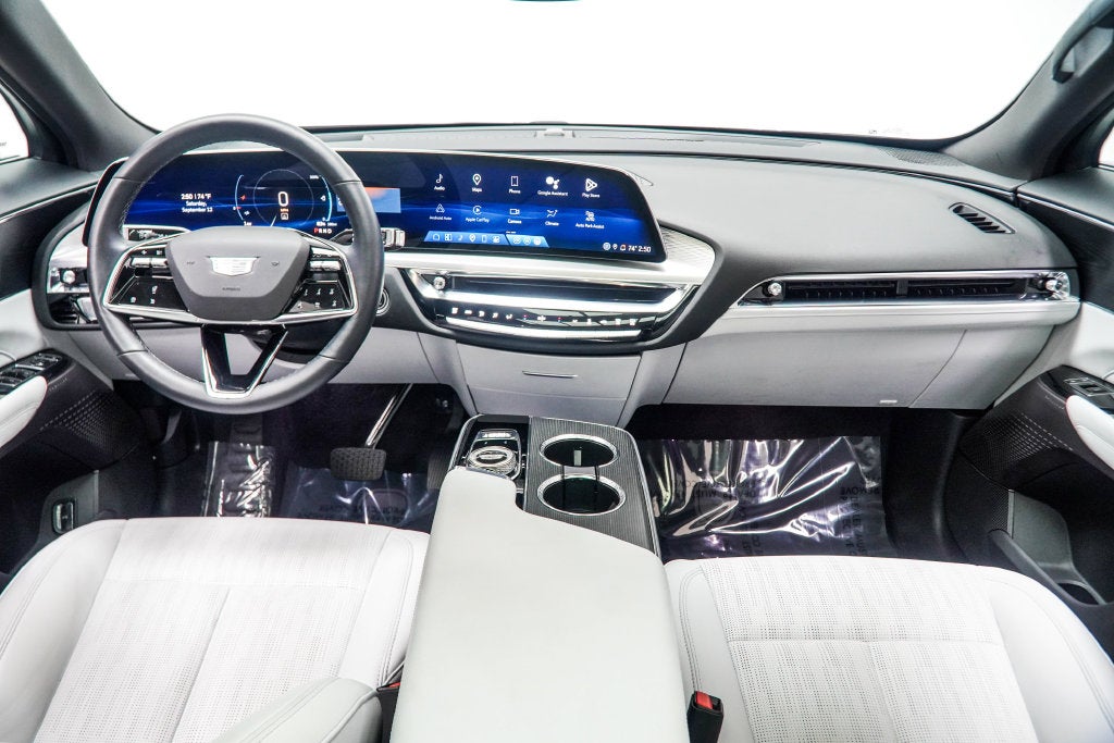 2024 Cadillac LYRIQ Sport