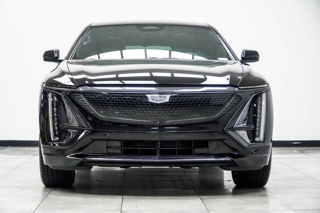 2025 Cadillac LYRIQ Sport