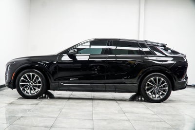 2025 Cadillac LYRIQ Sport