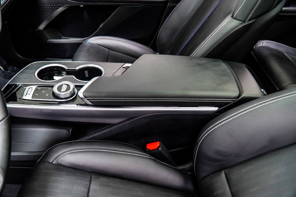 2025 Cadillac LYRIQ Sport