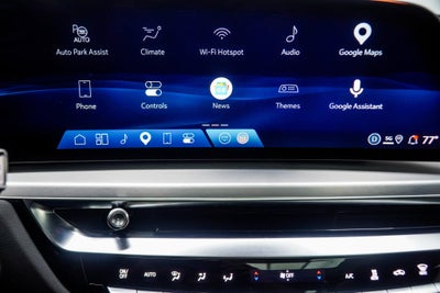 2025 Cadillac LYRIQ Sport