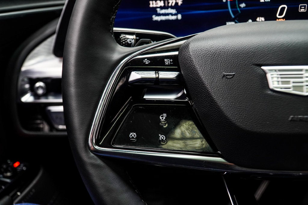 2025 Cadillac LYRIQ Sport