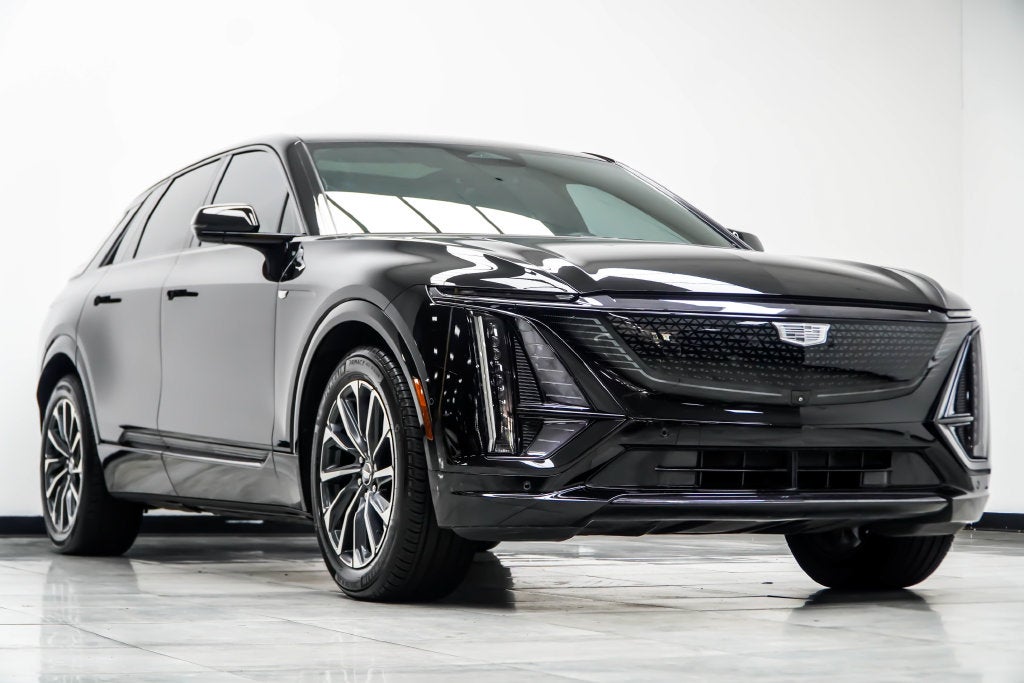 2025 Cadillac LYRIQ Sport