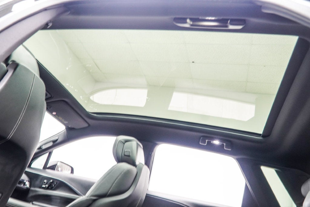 2025 Cadillac LYRIQ Sport