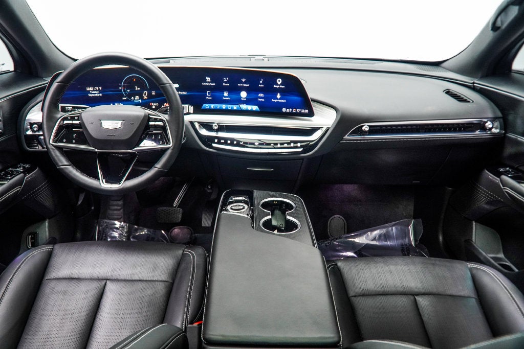 2025 Cadillac LYRIQ Sport