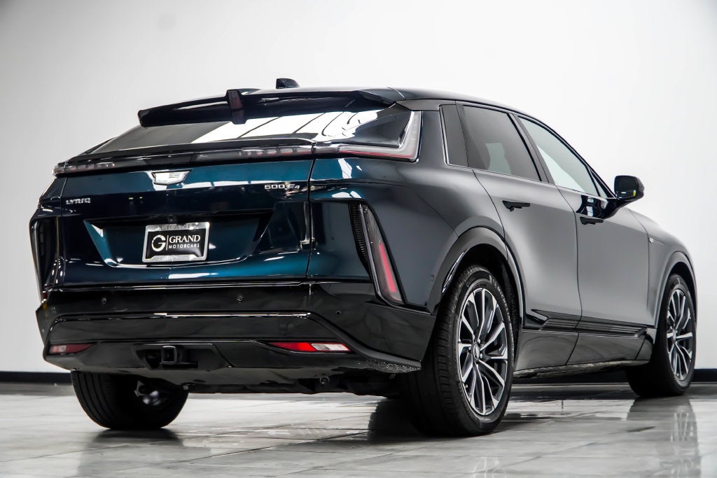 2024 Cadillac LYRIQ Sport